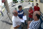 Engenheiro apresentou projeto de reestruturação ao vereador e moradores