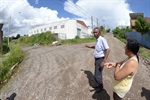 Parlamentar percorreu as ruas do bairro e ouviu moradores
