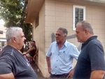Gilmar Rotta visita, com Gabriel Ferrato, a praça Takaki, na Paulista