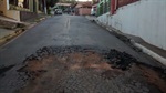Buraco está atrapalhando o tráfego