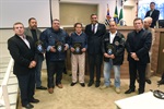Entrega de homenagem aconteceu nesta quinta-feira
