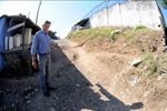 Rua Elias Dumit precisa de pavimentação asfáltica