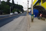 Foto mostra como ficou a calçada após a intervenção feita por Moschini