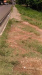 Fotos revelam os perigos à integridade física das pessoas que trafegam pelo local