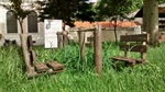 Situação é de descaso na praça ao redor da escola "Morais Barros"