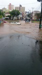 A chuva forte trouxe danos materiais e alagou principais avenidas da área central