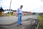 Dirceu acompanha drama de moradores à espera do novo terminal do Sônia