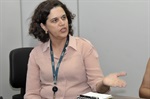 Consultora institucional da Telefônica, Débora Moreira Matos participou, no dia 2, de reunião com moradores do Jardim Bom Jesus