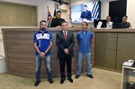 Câmara destaca esportistas locais nas 500 milhas de motovelocidade