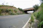 Viaduto da avenida Euclides de Figueiredo, que liga os bairros Jardim Castor  ao Jardim Maria Helena.