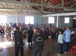 Reunião no centro comunitário do bairro Anhumas 