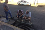 Moradores reivindicam estudo em bueiro para evitar alagamentos na Vila Rezende