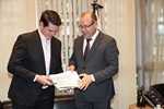 Deputado estadual Cauê Macris e Maestro Jonson, vereador