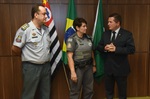 Policial Sueli Tavares recebe votos de congratulações da Câmara