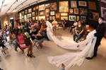 O artista plástico Odair Jorge Demarchi durante performance