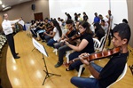 Entre apresentações musicais e palestra, secretário anunciou reformas de escolas