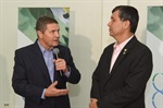 Kawai entregou moção de aplausos ao presidente da Abimaq, João Carlos Marchesan