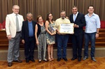 Profissionais da pintura são reverenciados na Câmara