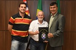 Diretores da entidade, Daniel Zotelli e Wilson Roberto Ali estiveram na Câmara