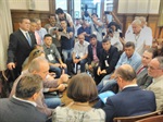 Comitiva de vereadores cobra Geraldo Alckmin sobre aumento de repasse ao SUS em Piracicaba