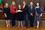 Hilda Gobbo recebeu o título de "Piracicabanus Praeclarus" em solenidade nesta terça-feira