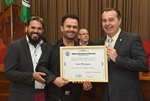 Dez profissionais foram homenageados em solenidade de encerramento da Semana da Beleza