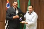Paulo Campos contempla Marco Antônio por excelentes serviços prestados
