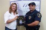 Coronel Adriana homenageia guardas civis municipais