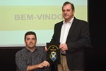 Presidente da Caterpillar, Odair Renosto, recebeu a moção 