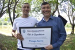 Entrega da homenagem aconteceu na manhã desta terça-feira, no parque da Rua do Porto
