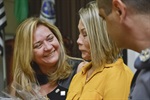 Homenagem às policiais que contribuíram para a confecção do livro “Uma Instituição do tamanho da grandeza de São Paulo”, Sueli da Silva Tavares e Maria Consuelo da Silva. 