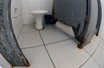 Banheiros do parque necessitam de manutenção