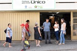 Pedro Kawai acompanha comitiva de Tietê, com foco no Cadastro Único