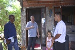 Marcos Abdala e João Manoel visitaram a comunidade nesta quinta-feira