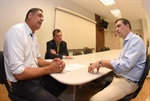 Paulo Campos recebeu, na manhã desta segunda-feira, a visita do deputado federal Luiz Lauro Filho