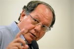 Cardiologista da rede pública local contesta processos administrativos