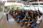 Em visita à escola estadual, Kawai falou sobre a imigração japonesa ao Brasil