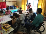 André Bandeira participa de sessão de fotos com alunos da Apae