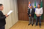 Homenageado esteve na Câmara acompanhado dos filhos
