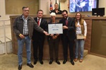 Homenagem aconteceu na 29ª reunião ordinária