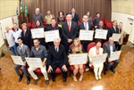 Comunidade japonesa e membros do karate-do são homenageados por Kawai