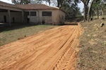 Obras de terraplanagem para a abertura de uma pista de caminhada tiveram início