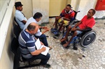 Quartarolo, Dirceu e os moradores do Vida Nova conversam sobre melhorias no transporte público