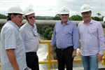 Vereadores e prefeito de Piracicaba estiveram na PCH da represa de Salto Grande nesta segunda-feira (Foto: Felipe Ferreira/Prefeitura de Piracicaba)