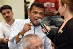 Jovem Veras, técnico hidráulico