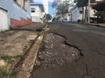 Via que necessita de manutenção