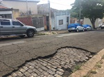 Via que necessita de manutenção