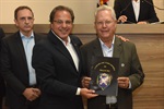 Entrega da homenagem ocorreu na 10ª reunião ordinária