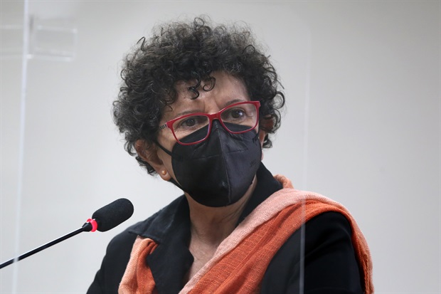 Na Tribuna, vereadora repudia violência contra a mulher: “abominável”
