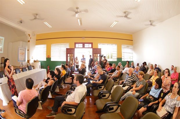 Roda de conversa discute importância de centro de memória da cidade